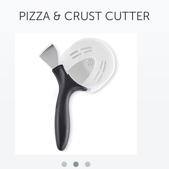 Pampered Chef Kitchen Pampered Chef Pizza Cutter Poshmark